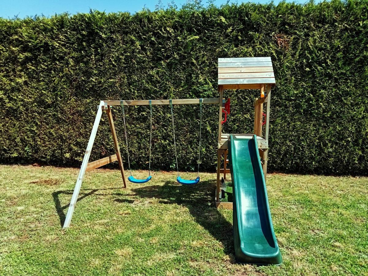 Finca O Loureiro Ames ภายนอก รูปภาพ