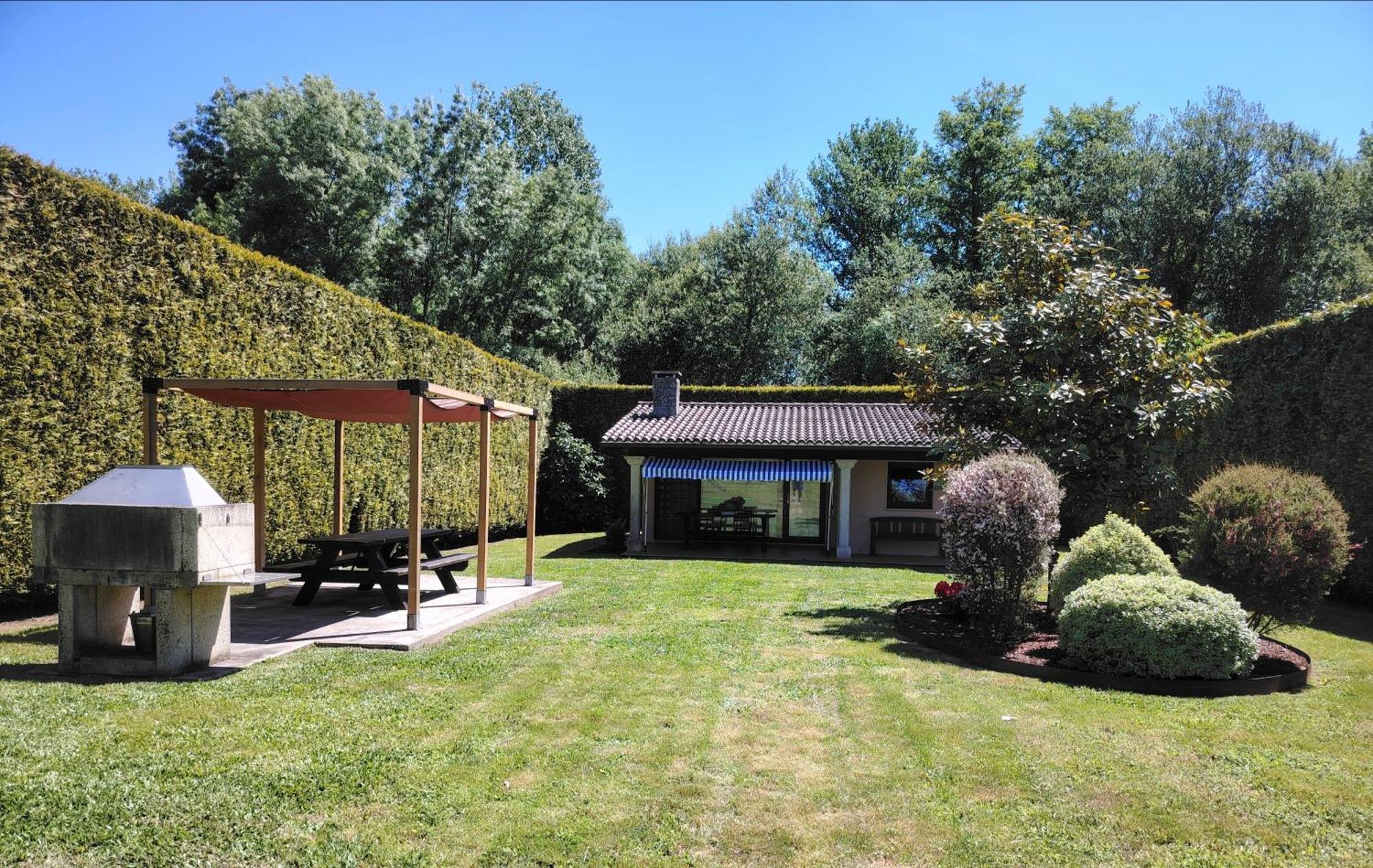 Finca O Loureiro Ames ภายนอก รูปภาพ